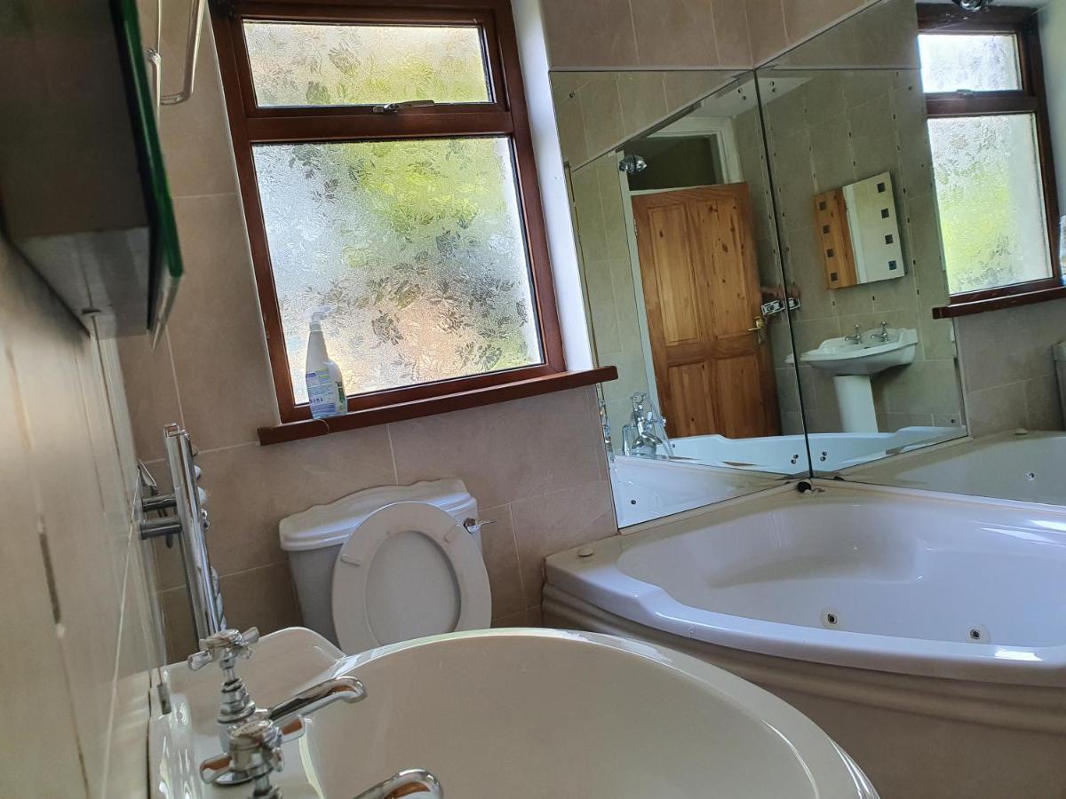 Hillcrest House Panzió Carrick on Shannon Kültér fotó