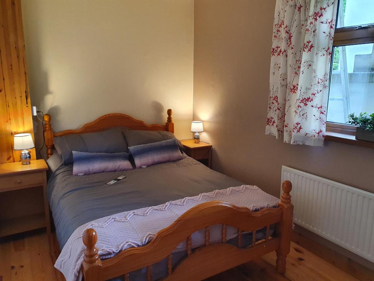 Hillcrest House Panzió Carrick on Shannon Kültér fotó